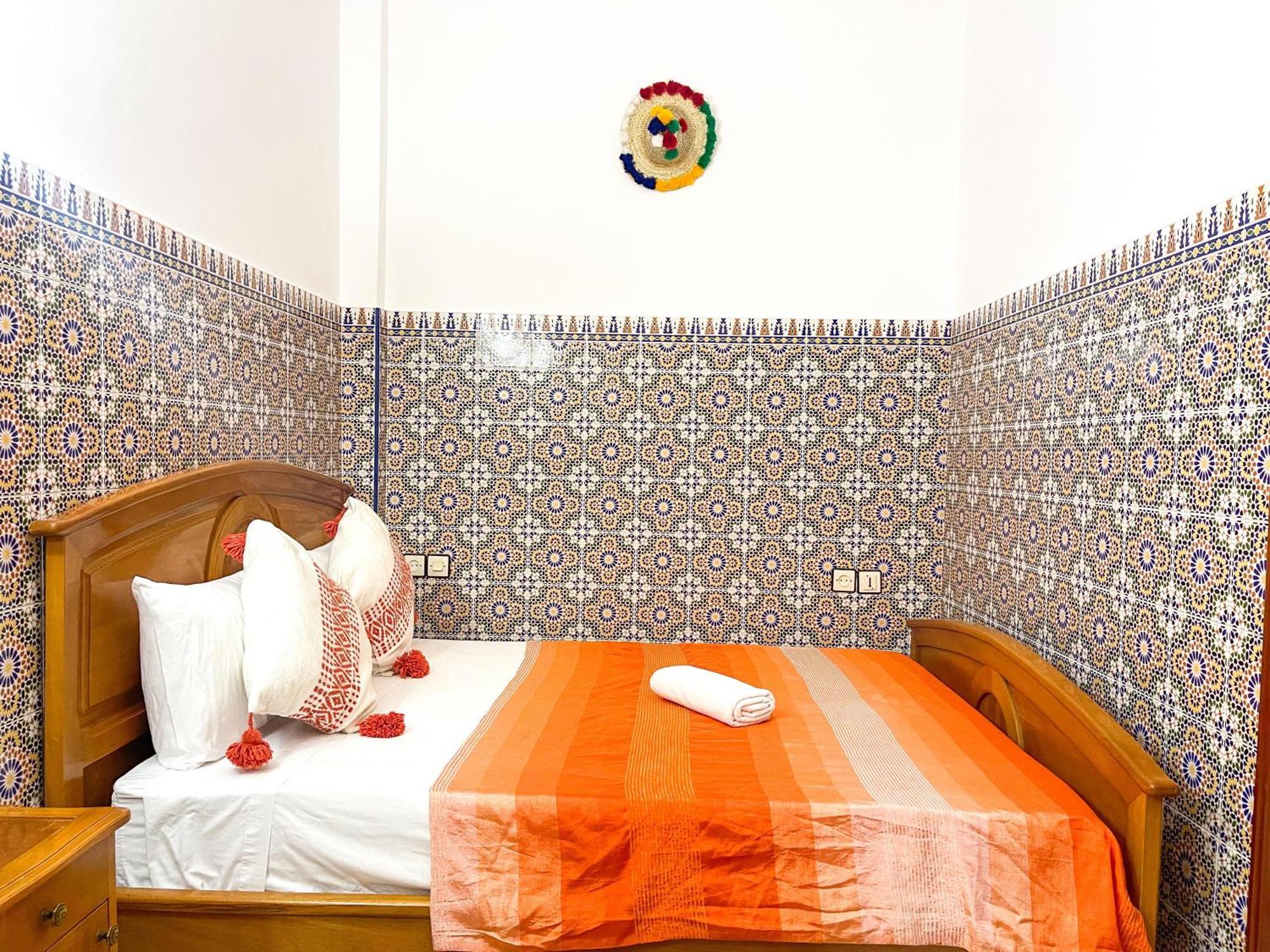 Dar Chefchaouen - Jebha Room Tangeri Esterno foto